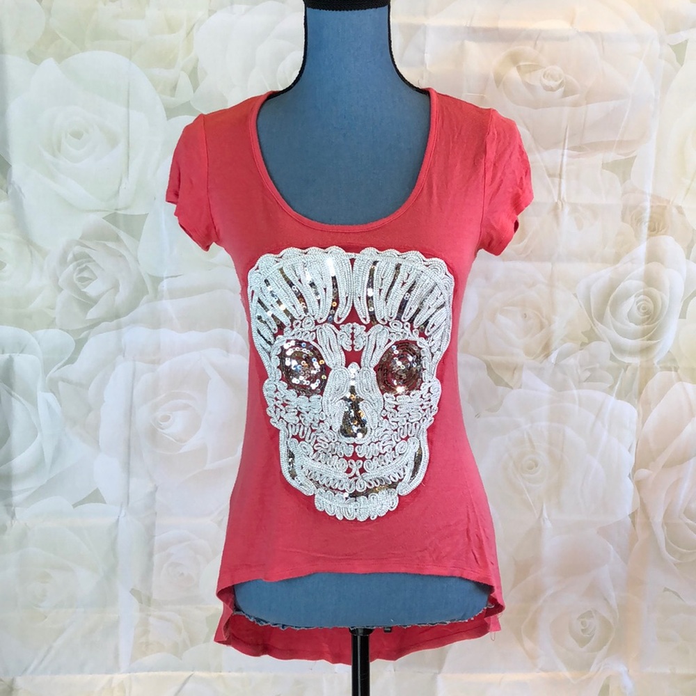 LA Teez Coral White Embroidered Skull Shredded Back Large